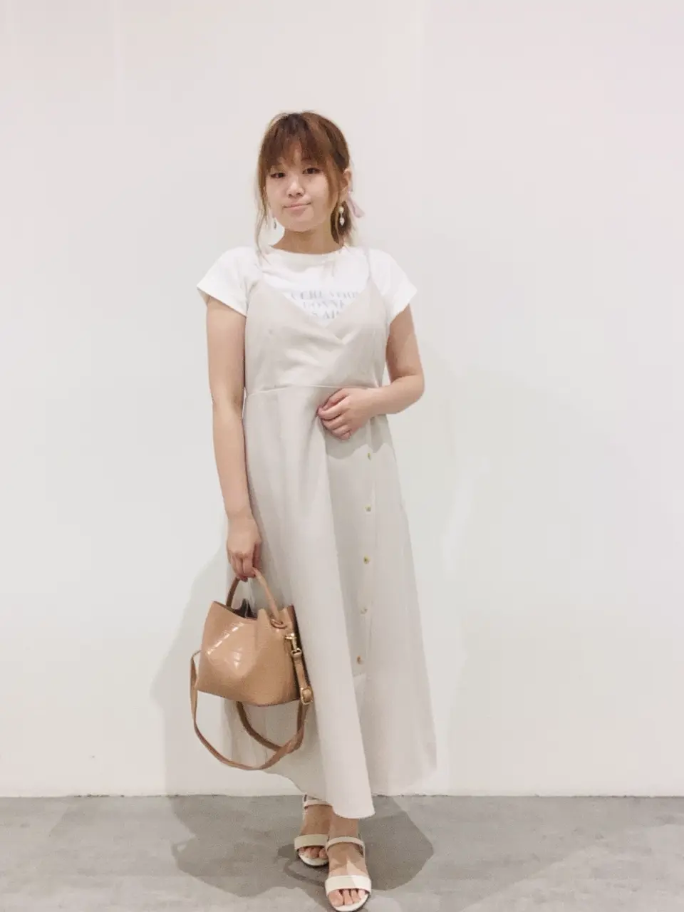 ANY SIS 川根　彩 コーディネート画像