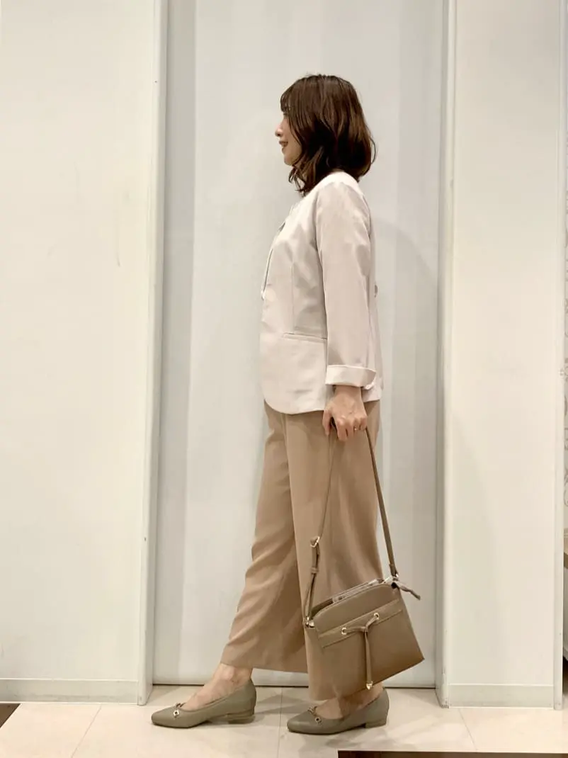 ANY SIS 横田 コーディネート画像