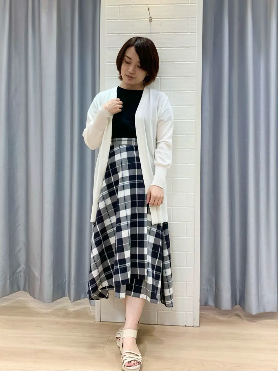 ANY SIS 丸岡 コーディネート画像