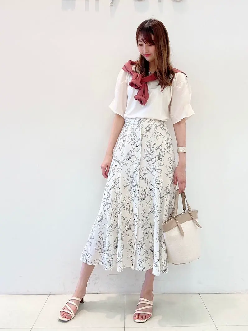  スタッフ コーディネート画像