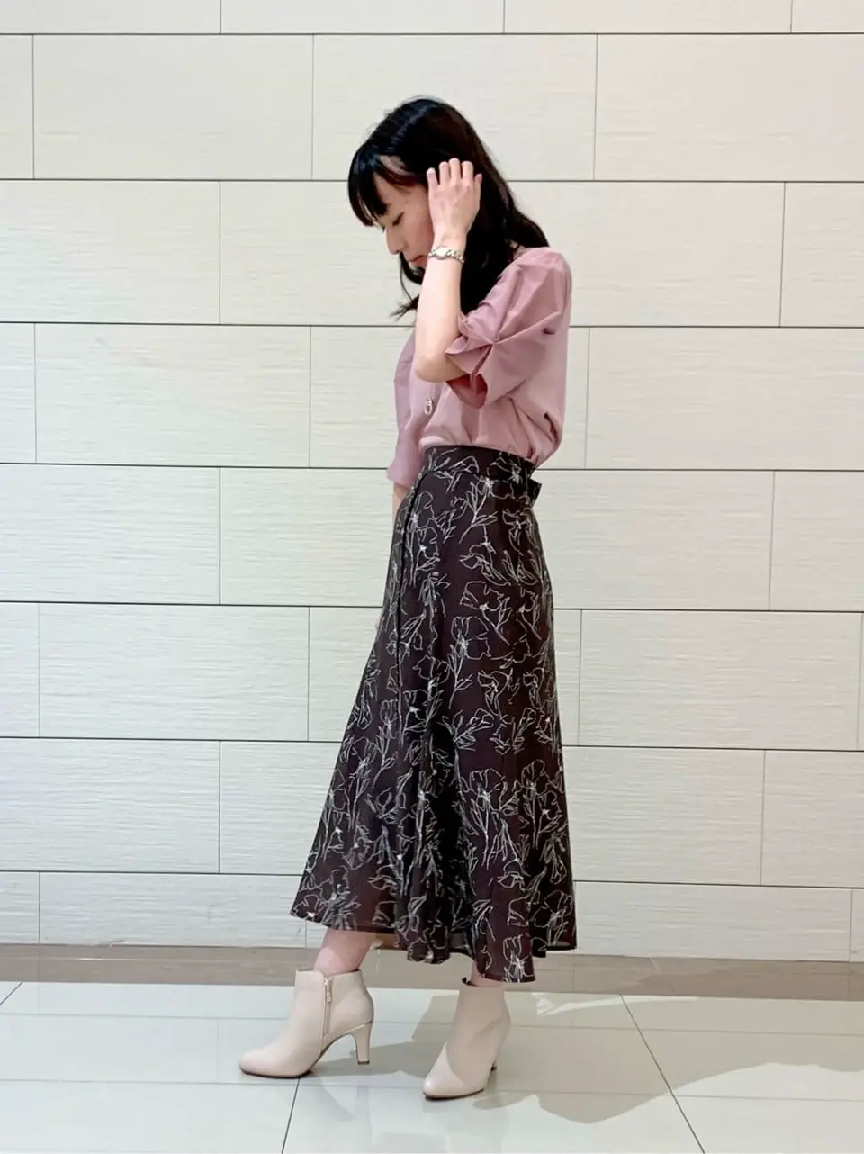 ANY SIS スタッフ コーディネート画像