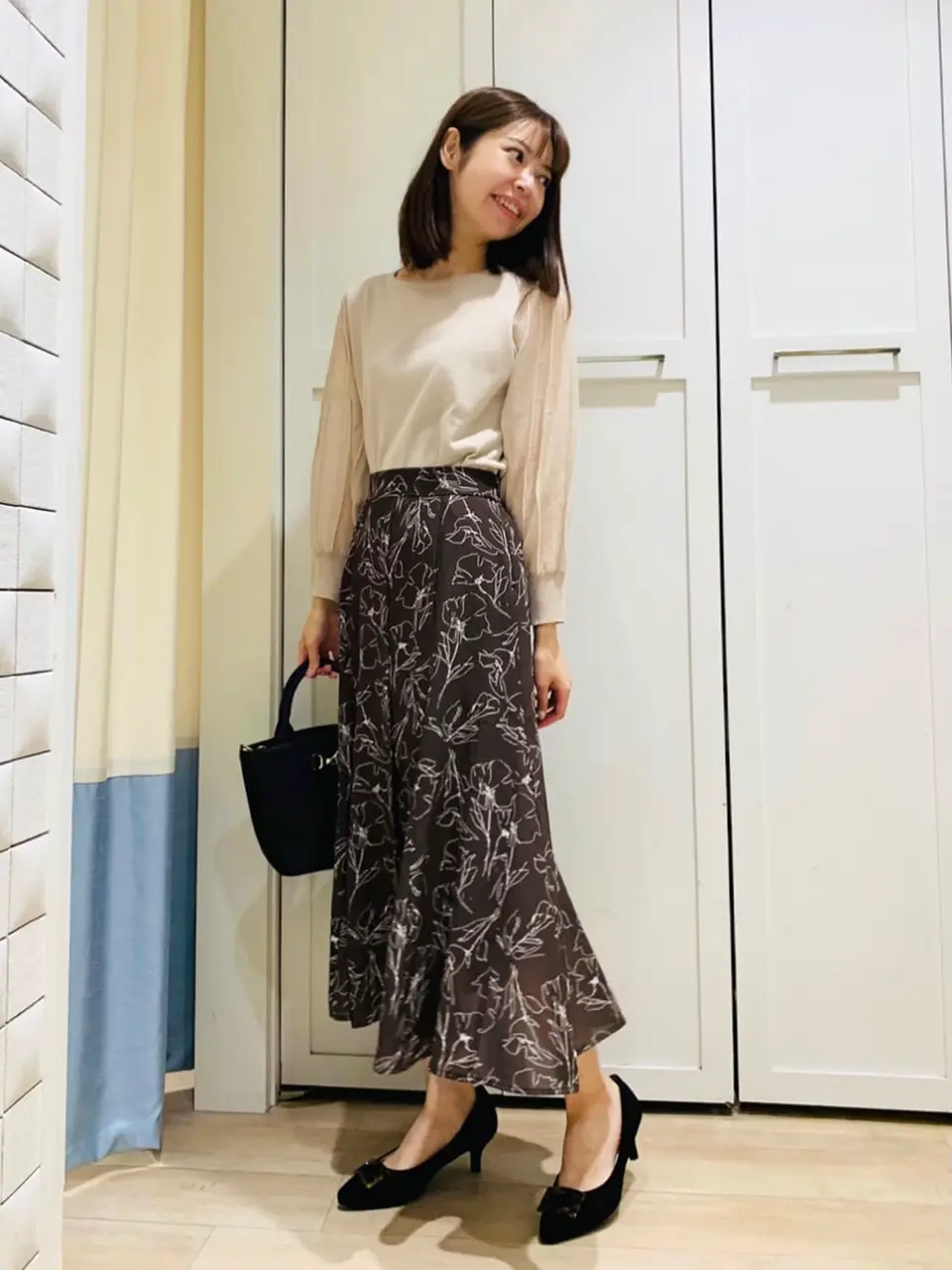 ANY SIS スタッフ コーディネート画像