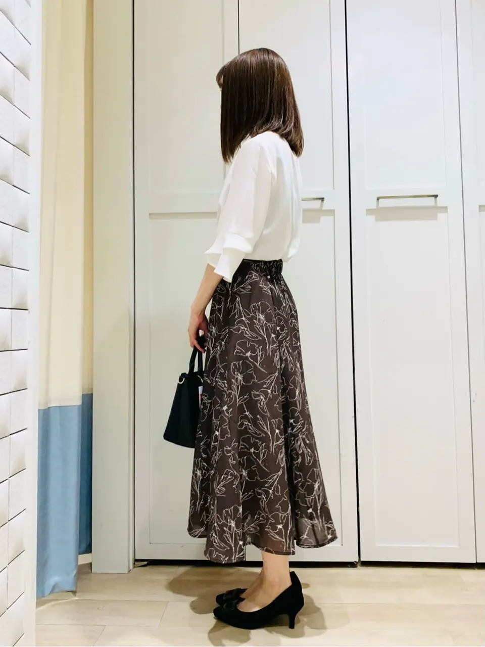 ANY SIS スタッフ コーディネート画像