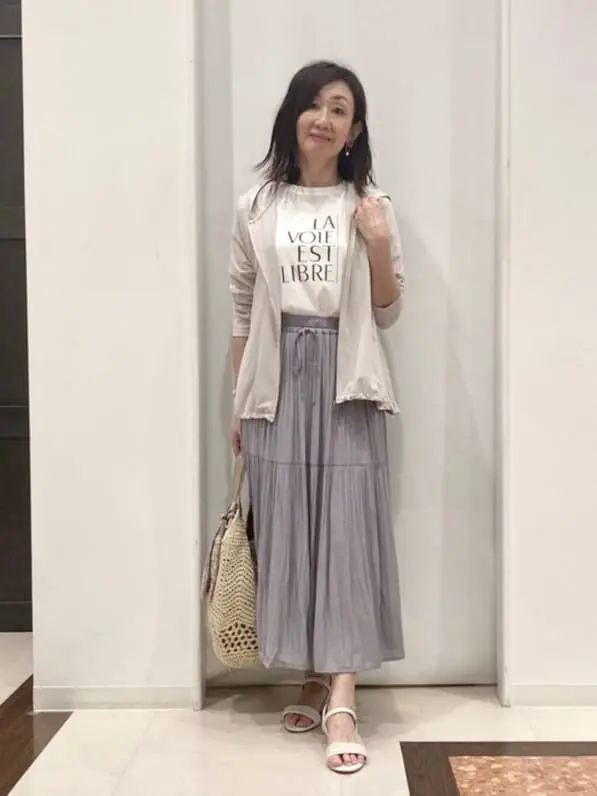 ANY SIS スタッフ コーディネート画像