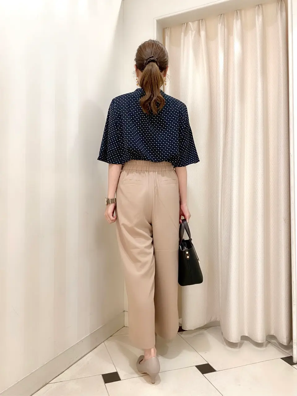 ANY SIS 金井 コーディネート画像