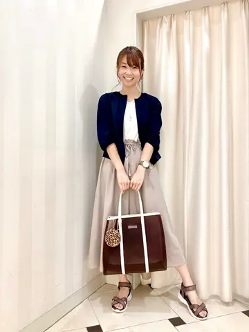 ANY SIS 金井 コーディネート画像