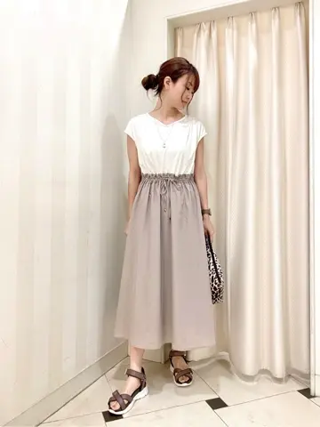 ANY SIS 金井 コーディネート画像