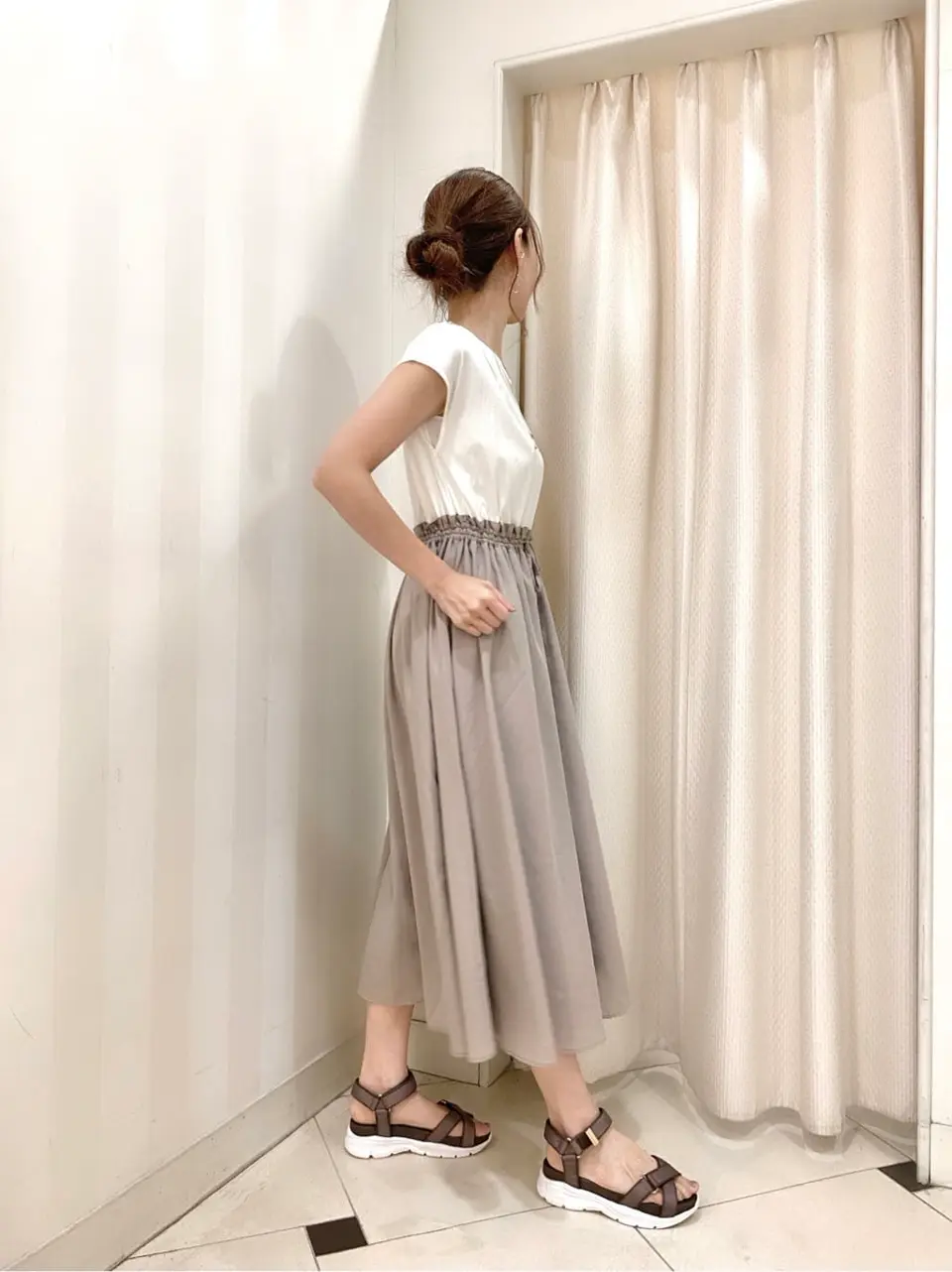 ANY SIS 金井 コーディネート画像