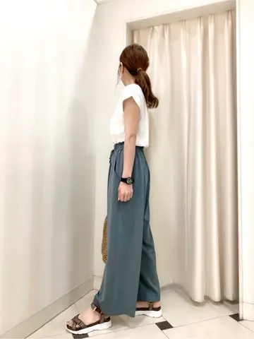 ANY SIS 金井 コーディネート画像