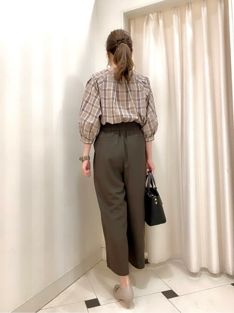 ANY SIS 金井 コーディネート画像