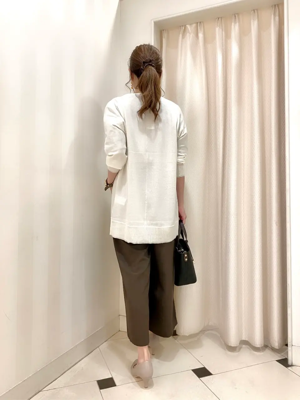 ANY SIS 金井 コーディネート画像