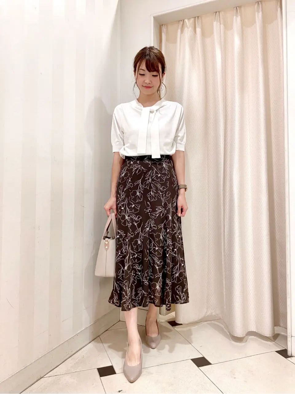 ANY SIS 金井 コーディネート画像