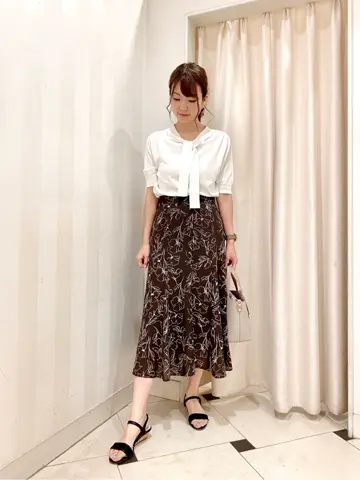 ANY SIS 金井 コーディネート画像