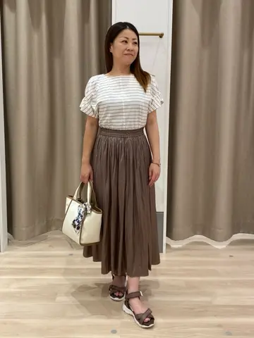 ANY SIS 瀬野 コーディネート画像