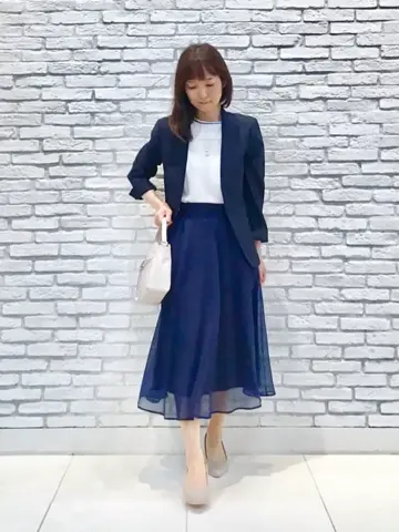 ANY SIS スタッフ コーディネート画像