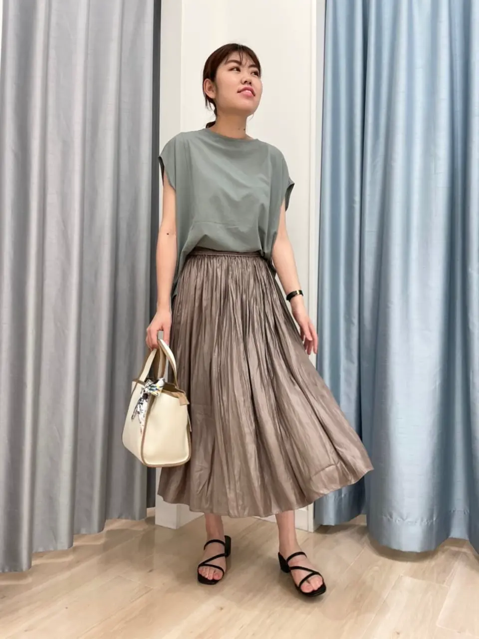 ANY SIS 古田(足立) コーディネート画像