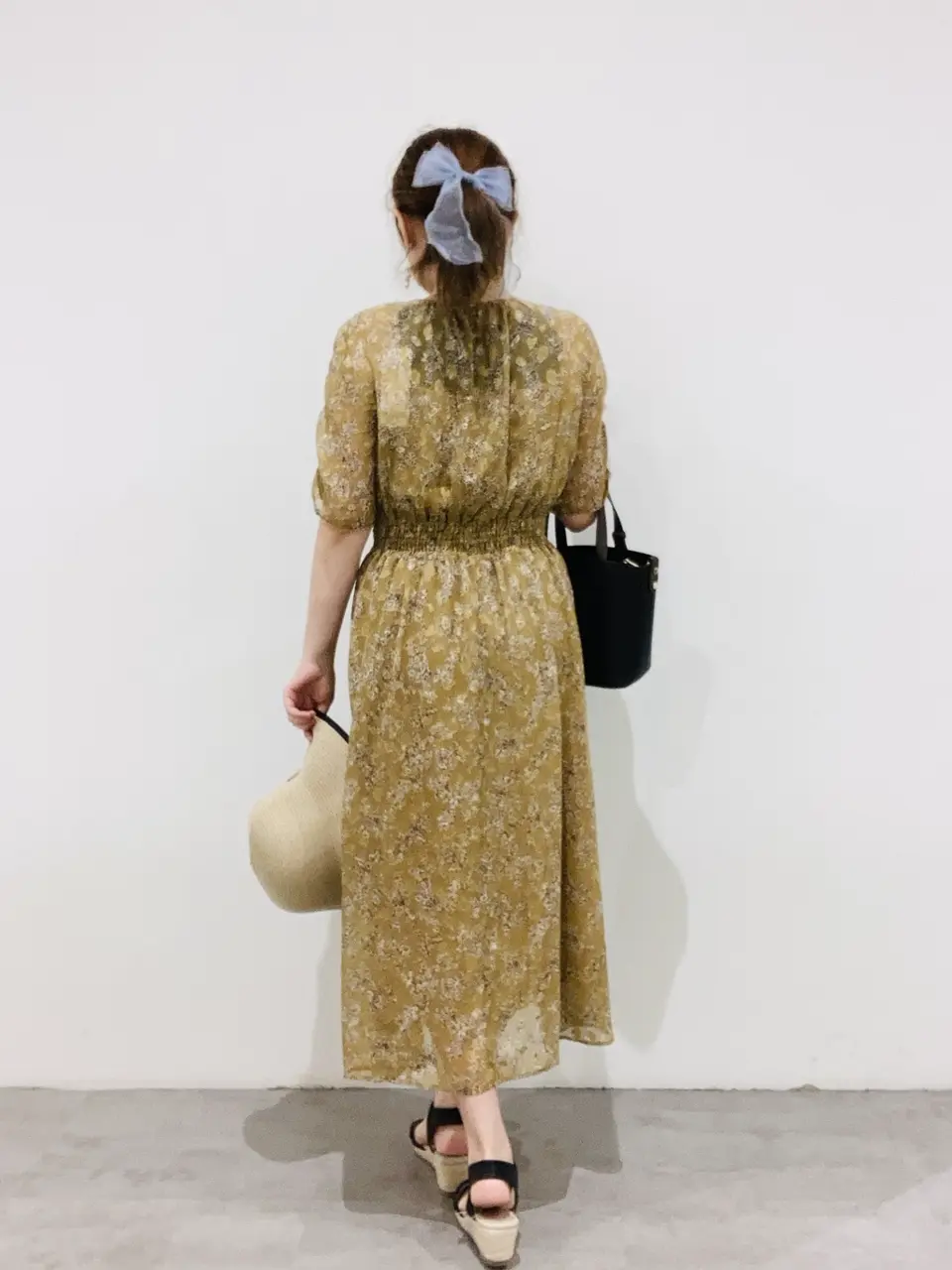 ANY SIS 川根　彩 コーディネート画像