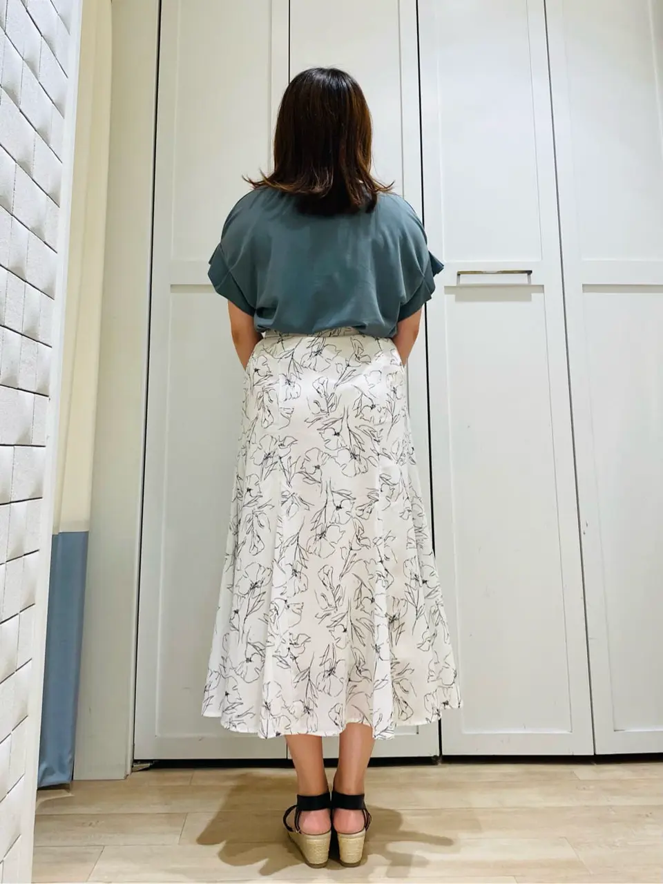 ANY SIS 藤田 コーディネート画像