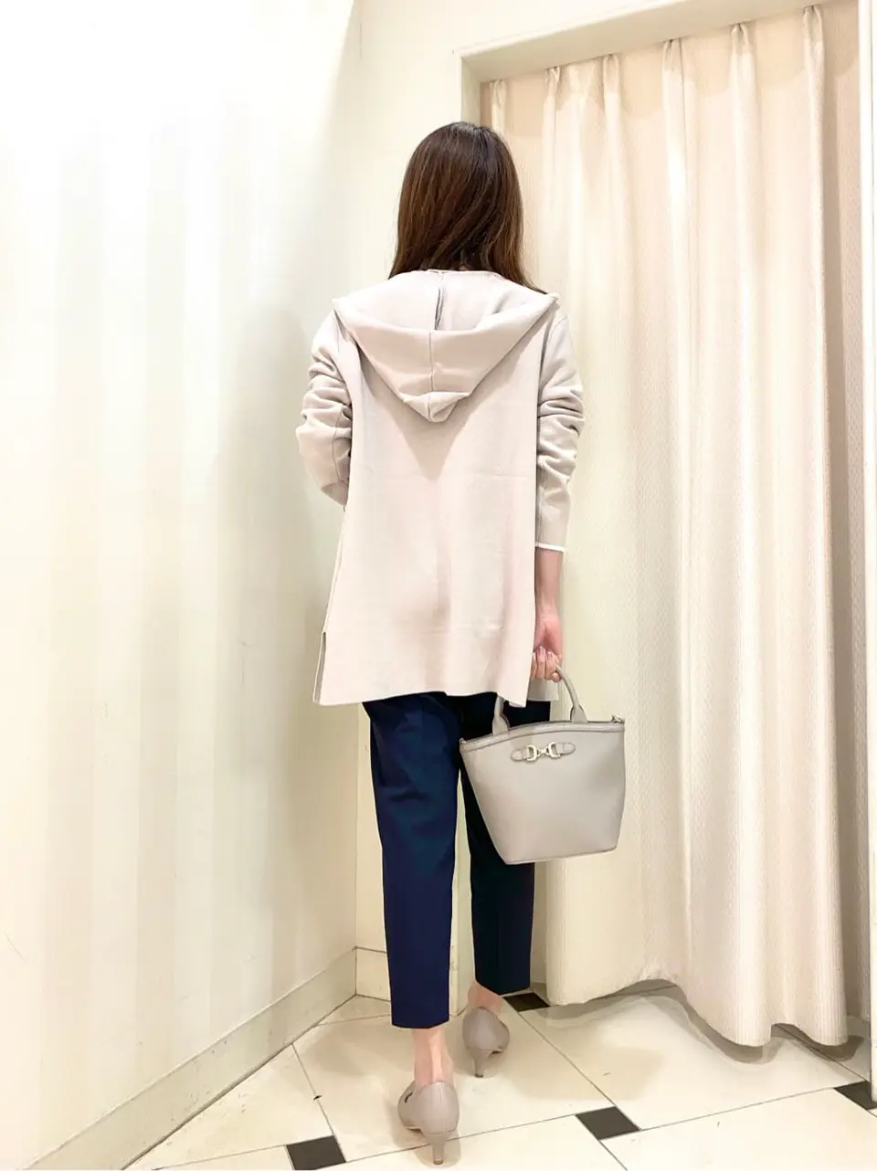 ANY SIS 金井 コーディネート画像