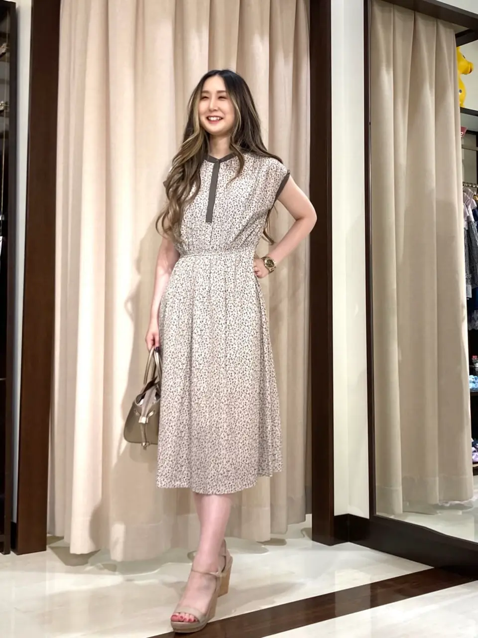 ANY SIS STAFF コーディネート画像