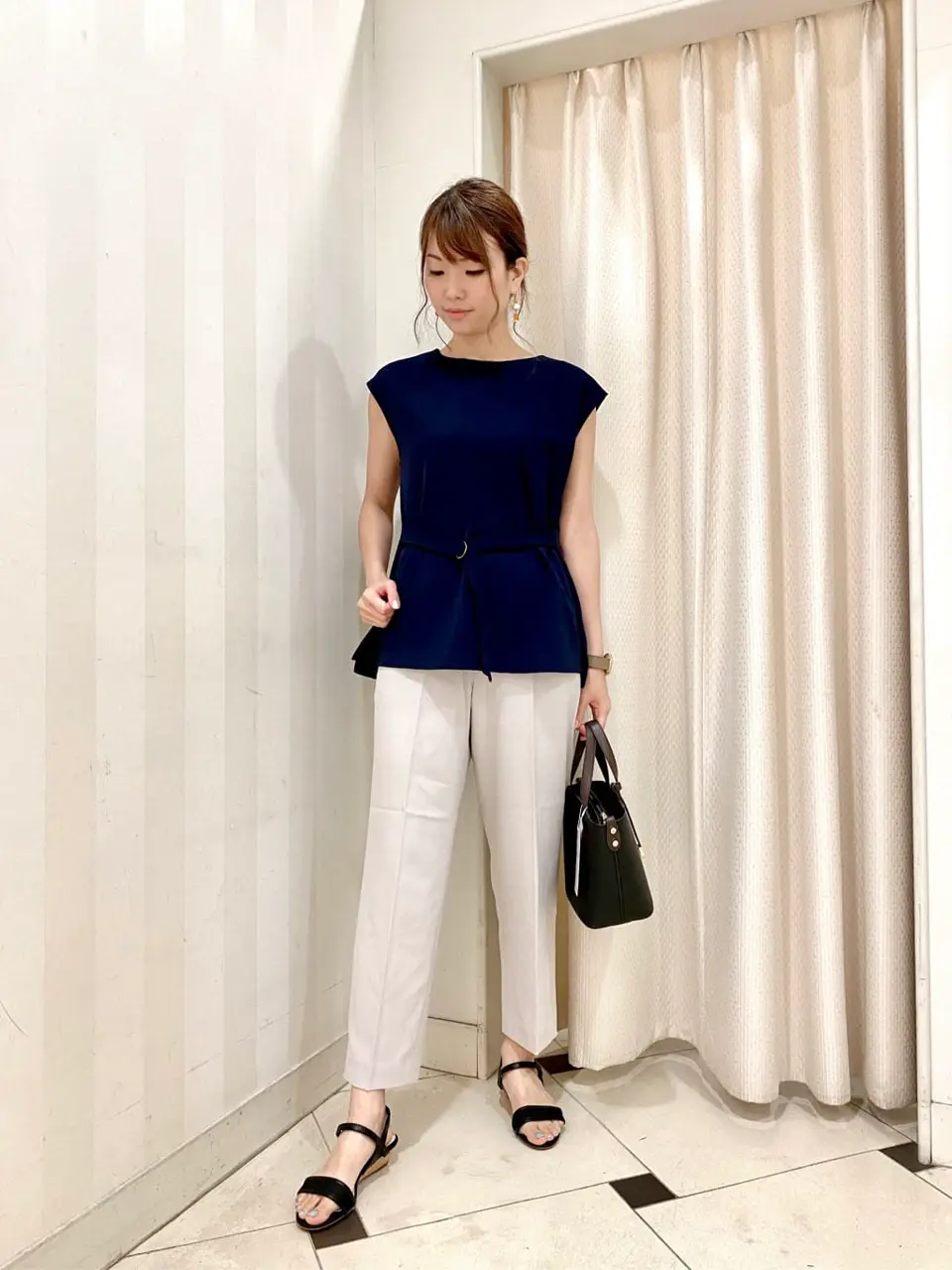 ANY SIS 金井 コーディネート画像