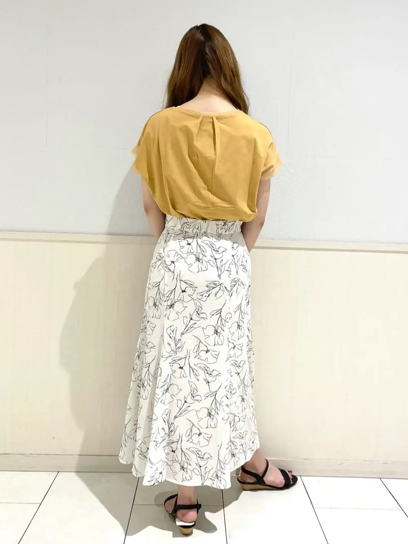 ANY SIS 土居 コーディネート画像