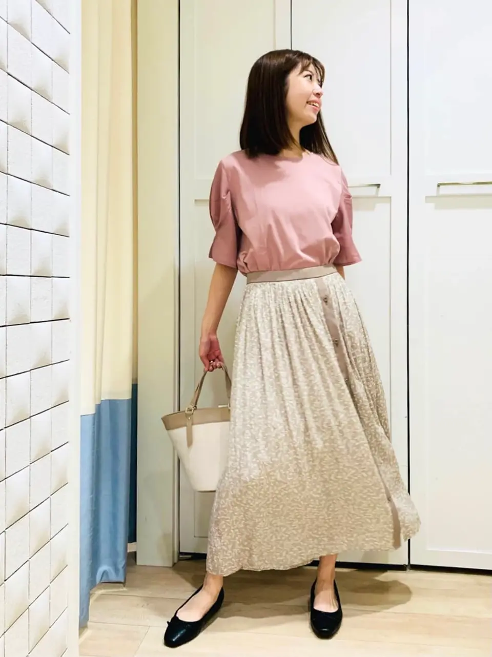 ANY SIS スタッフ コーディネート画像