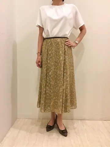 ANY SIS 藤森 コーディネート画像