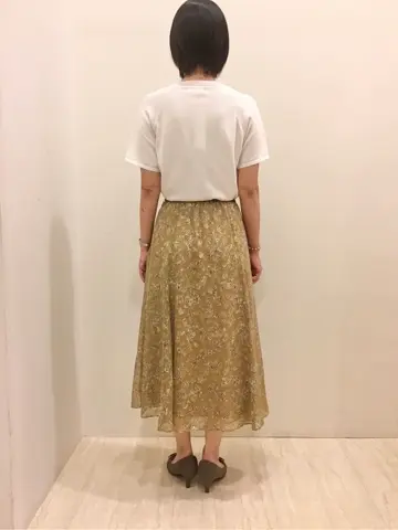 ANY SIS 藤森 コーディネート画像