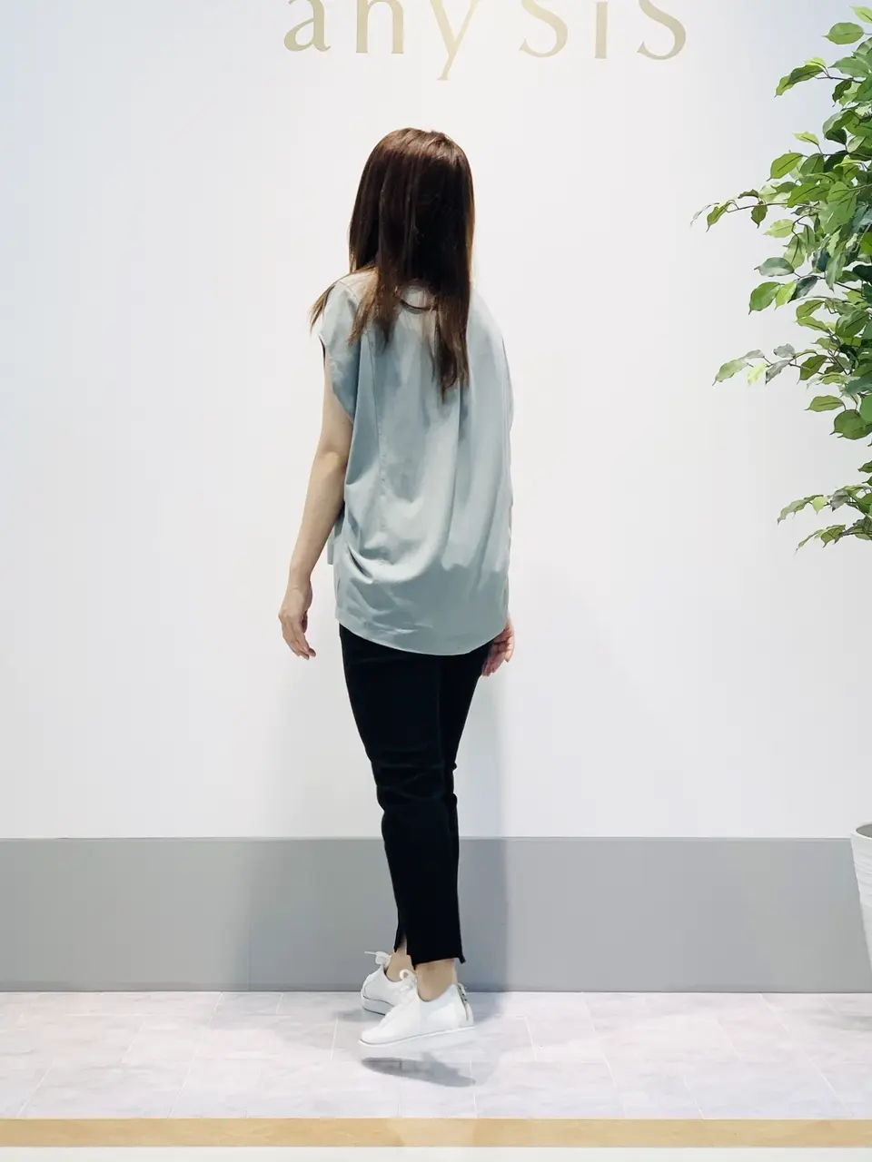 ANY SIS 岡本 コーディネート画像