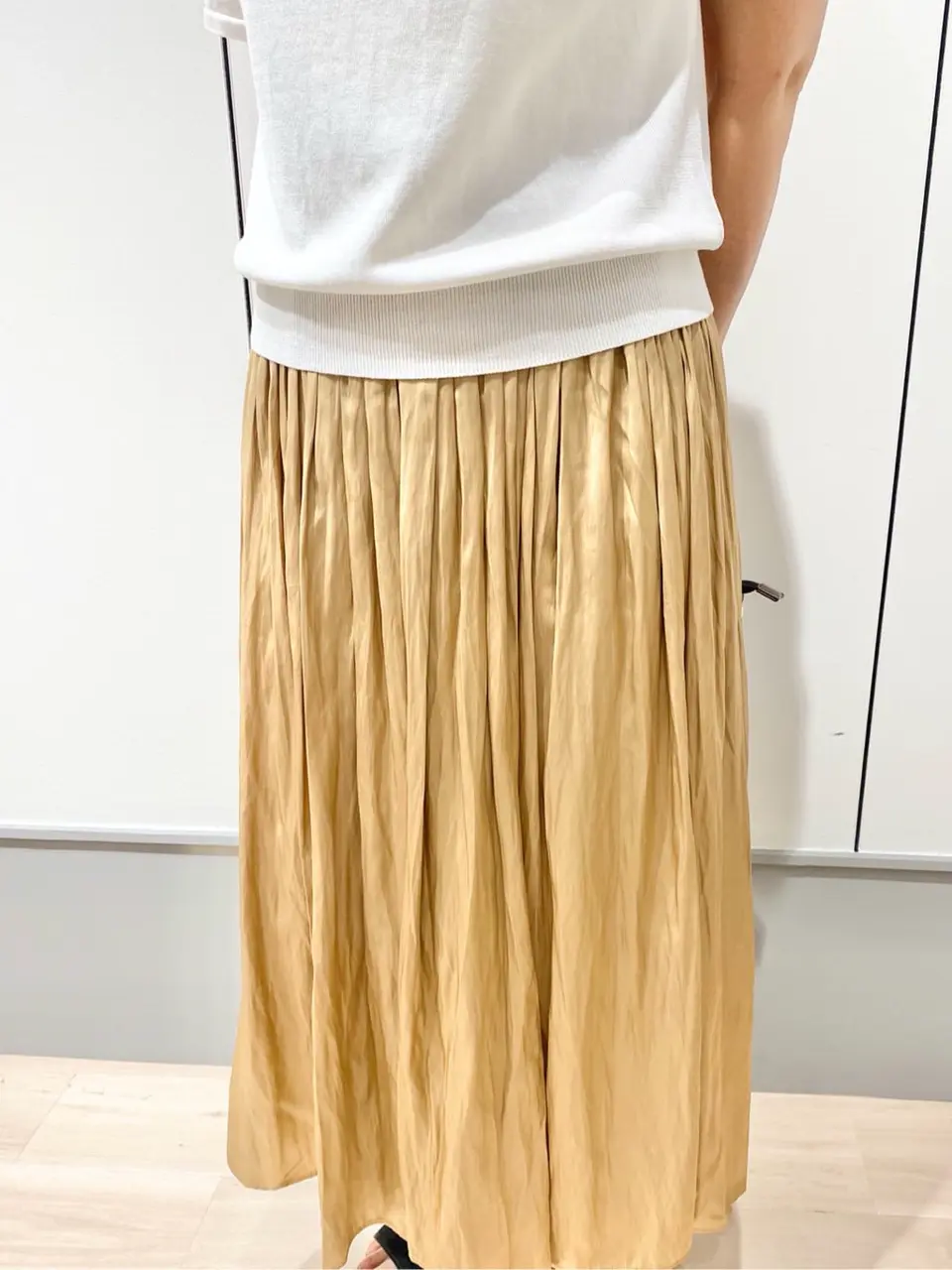 ANY SIS 西村 コーディネート画像