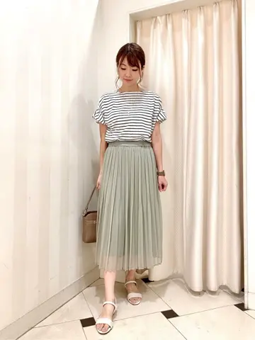 ANY SIS 金井 コーディネート画像