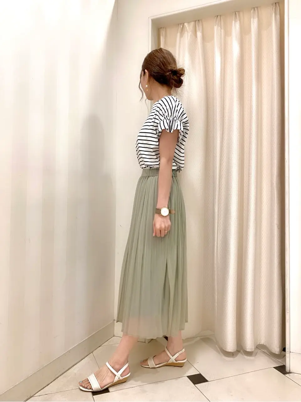 ANY SIS 金井 コーディネート画像