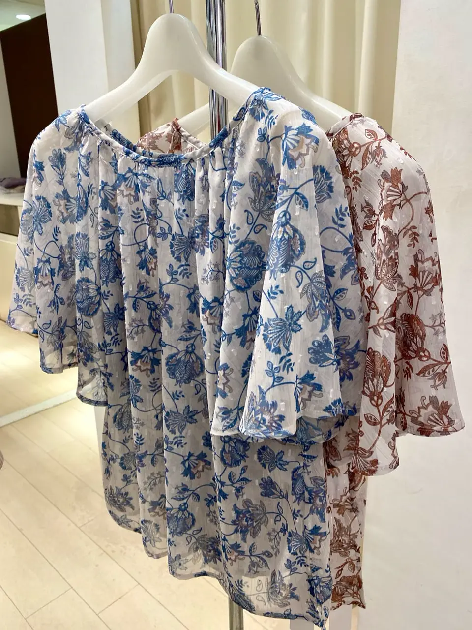 ANY SIS 山田 コーディネート画像