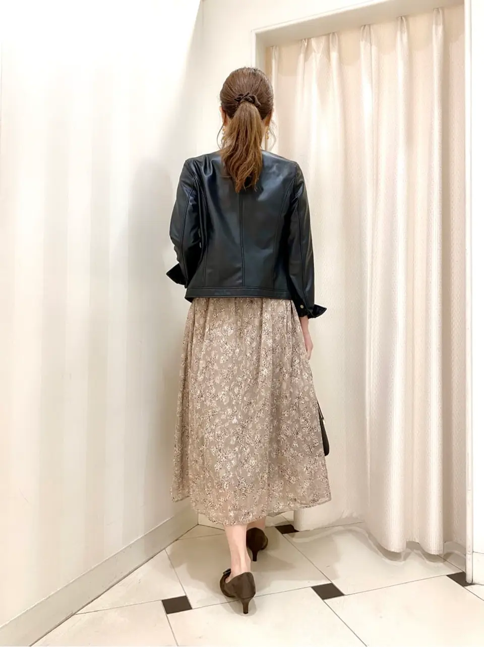 ANY SIS 金井 コーディネート画像