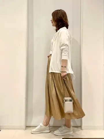 ANY SIS 横田 コーディネート画像