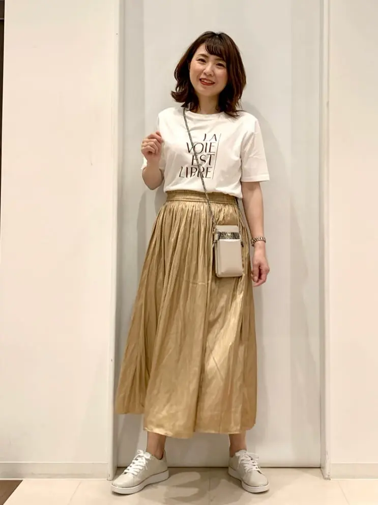 ANY SIS 横田 コーディネート画像