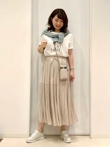 ANY SIS 横田 コーディネート画像