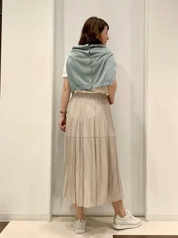 ANY SIS 横田 コーディネート画像