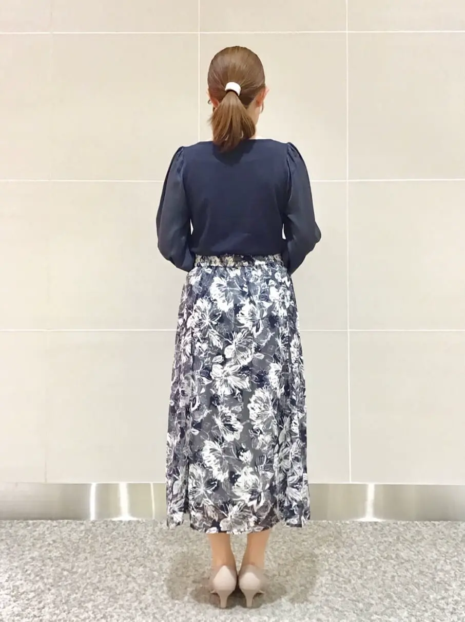 ANY SIS 浅野 コーディネート画像