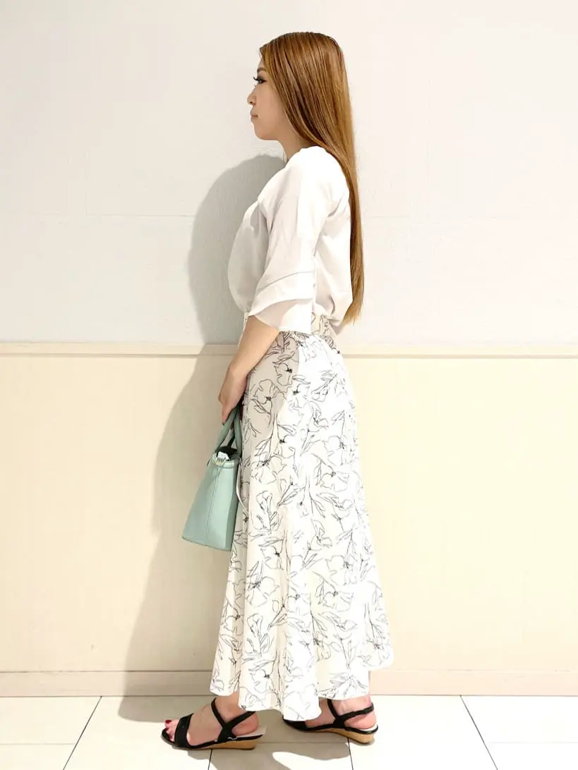 ANY SIS 土居 コーディネート画像