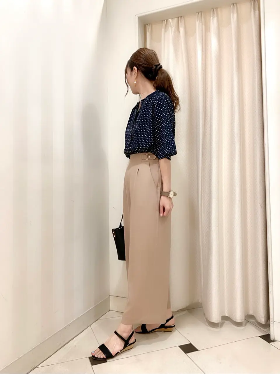 ANY SIS 金井 コーディネート画像