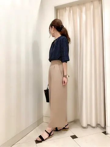 ANY SIS 金井 コーディネート画像