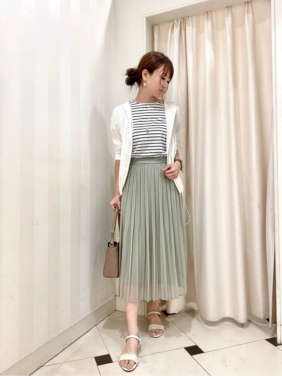  金井 コーディネート画像