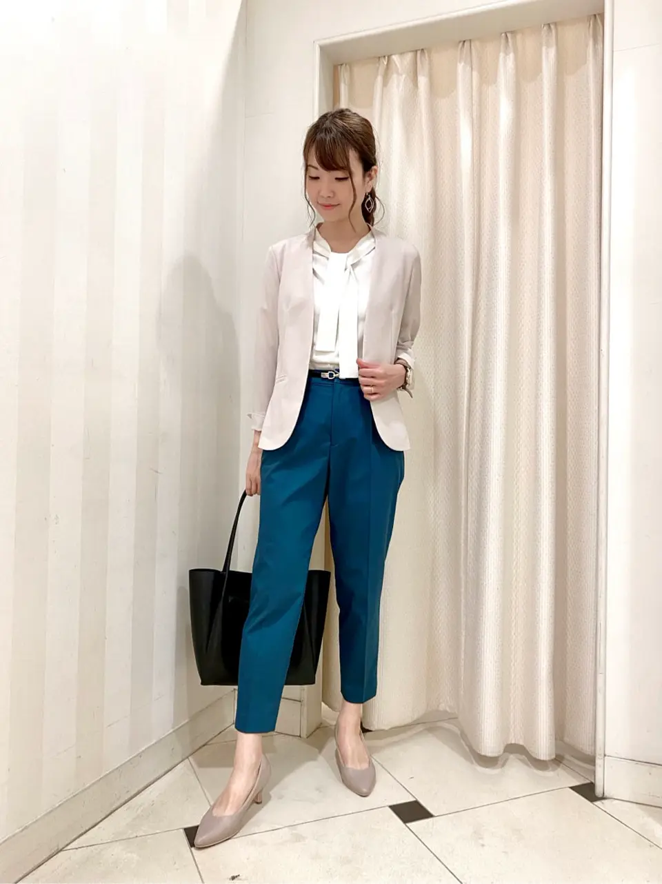 ANY SIS 金井 コーディネート画像