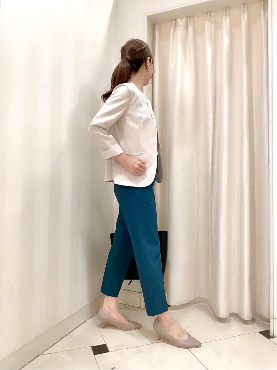 ANY SIS 金井 コーディネート画像