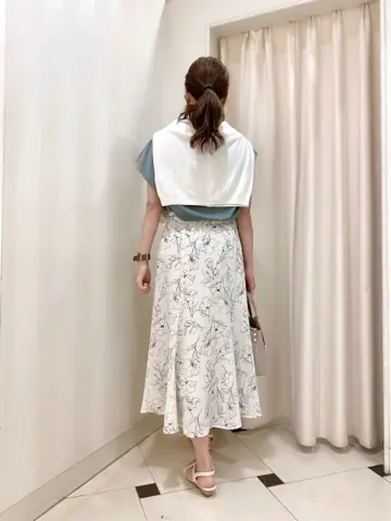 ANY SIS 金井 コーディネート画像