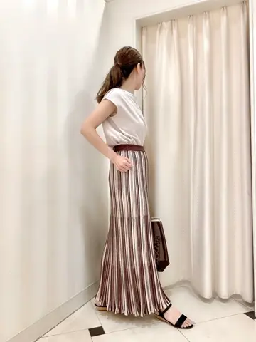 ANY SIS 金井 コーディネート画像