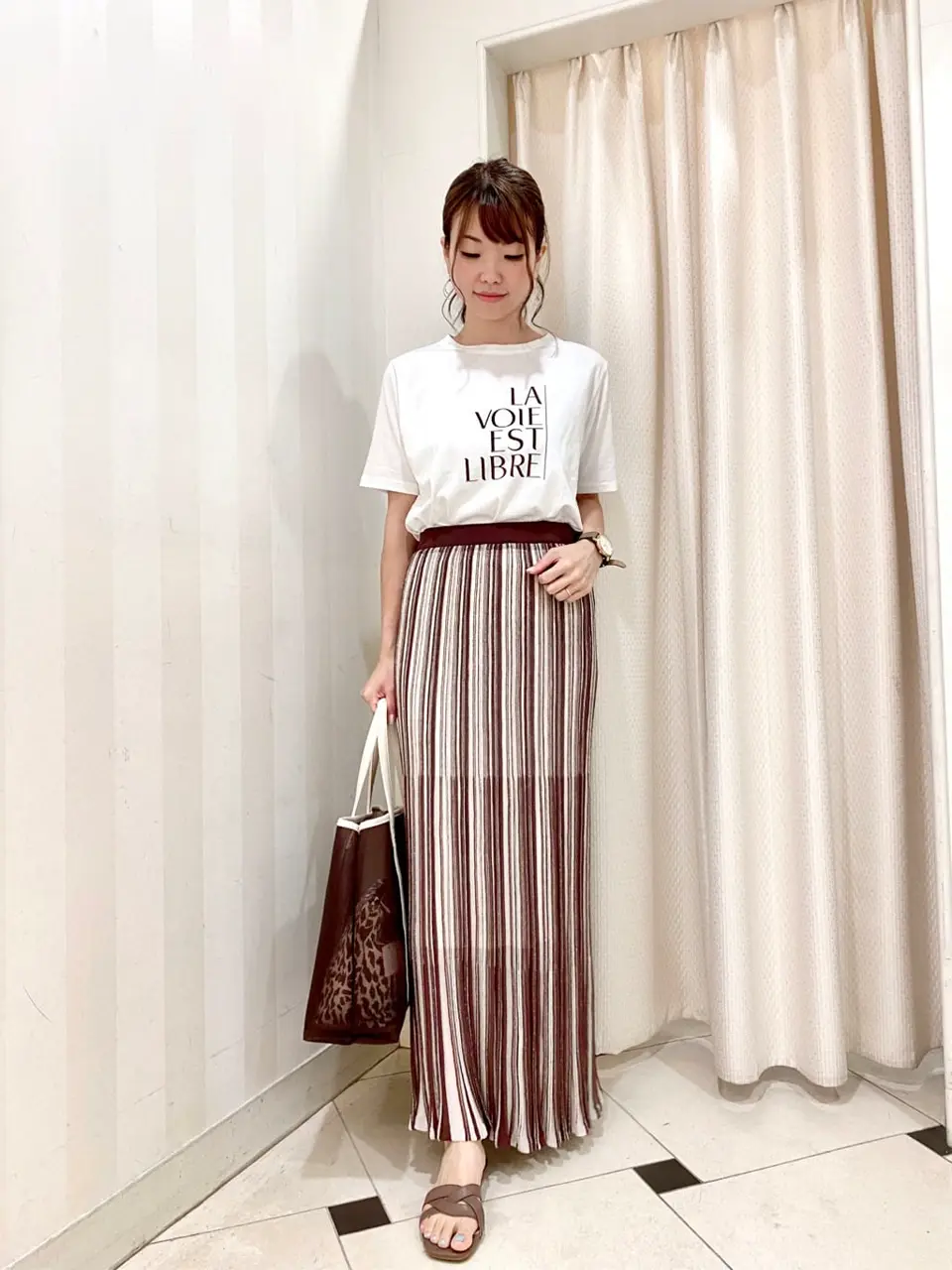 ANY SIS 金井 コーディネート画像