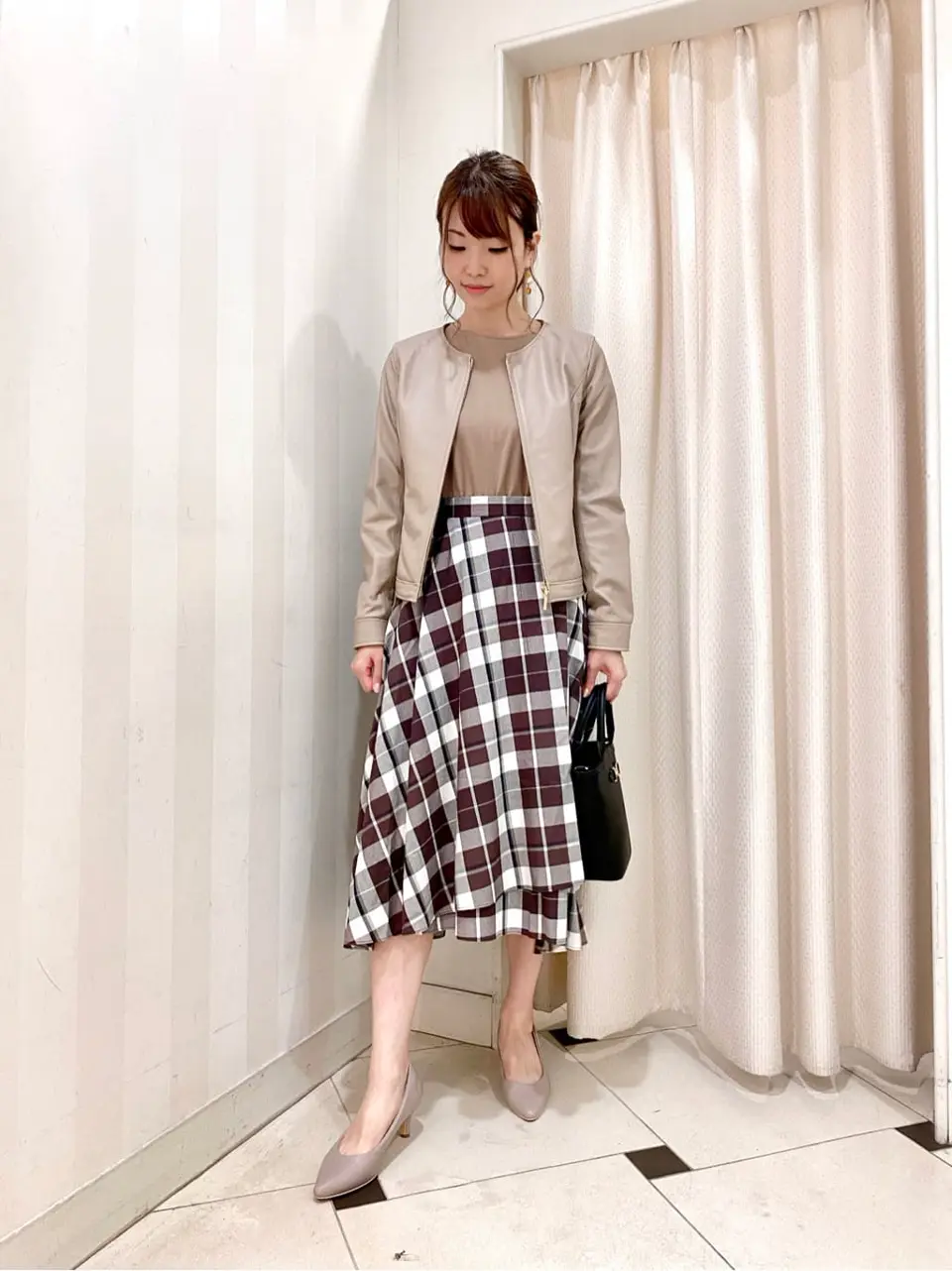 ANY SIS 金井 コーディネート画像